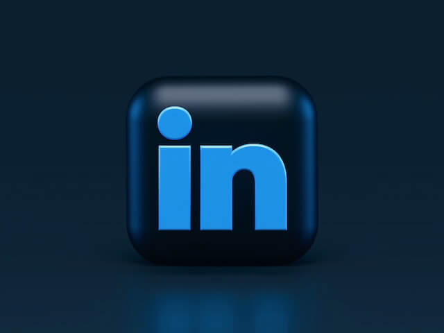 How Ecommerce Websites Can Market Online on LinkedIn